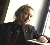Anna Plissonneau : auteur du petit pavé 